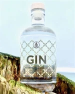 Flaske Årø Vingård Sommergin, dansk gin fra Haderslev Fjord
